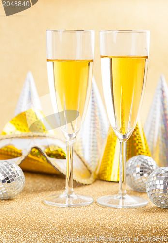 Image of Masquerade Mask and champagne