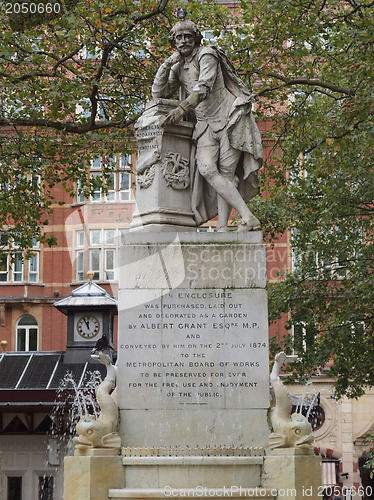 Image of Shakespeare statue