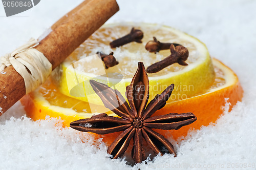 Image of spices for hot wine punch