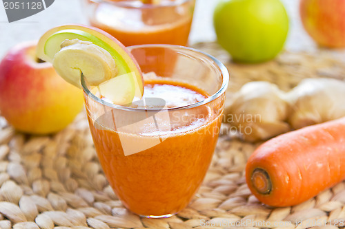 Image of Carrot with Apple and Ginger juice