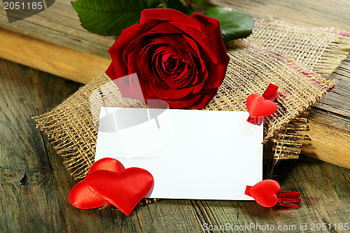 Image of Postcard, heart and red rose