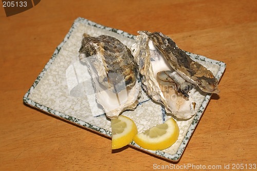 Image of Oyster shells (Kaki)