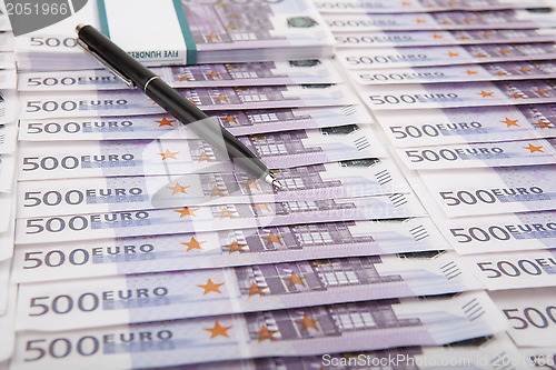 Image of Five hundred euro bills