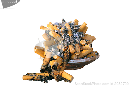 Image of ashtray full with cigarettes