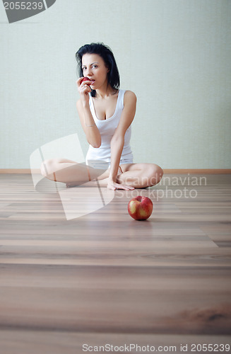 Image of Eat apple