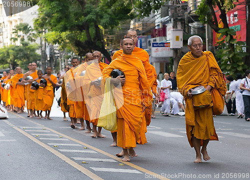 Image of Mass alms giving in Bangkok, Thailand