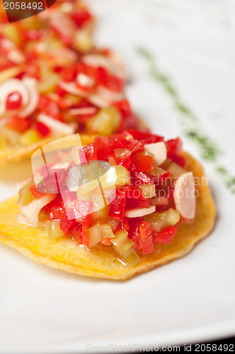 Image of potato chips with vegetables