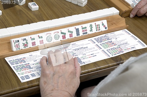 Image of playing mah-jong