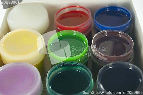 Image of Watercolors in a box