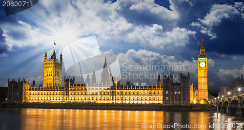 Image of Big Ben and House of Parliament at River Thames International La