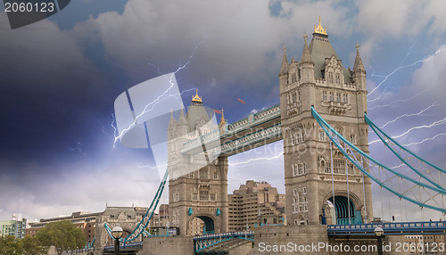 Image of Beautiful night lights and colors over Tower Bridge in London