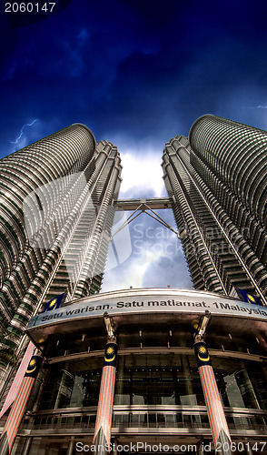 Image of Twin Tower of Kuala Lumpur - The Petronas