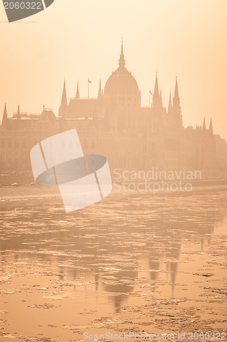 Image of The hungarian parliament in fog