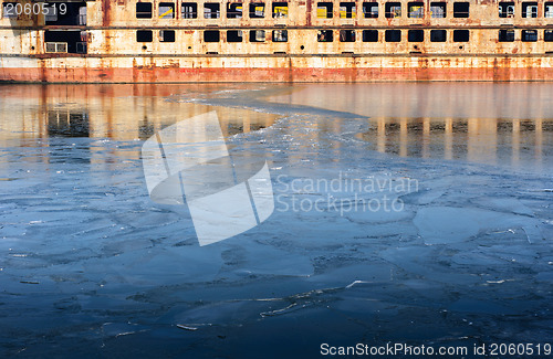 Image of Photo of an industrial ship