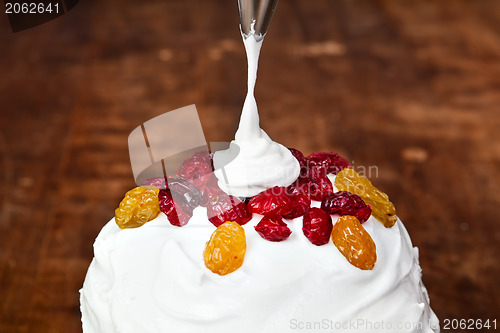 Image of Christmas creamy cake decoration