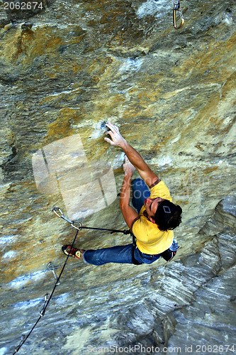 Image of Extreme free climber