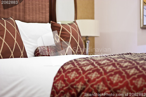 Image of Pillows in Hotel bedroom