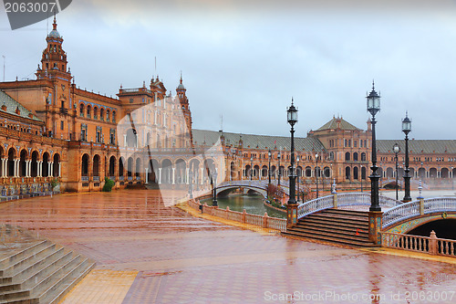 Image of Seville in rain