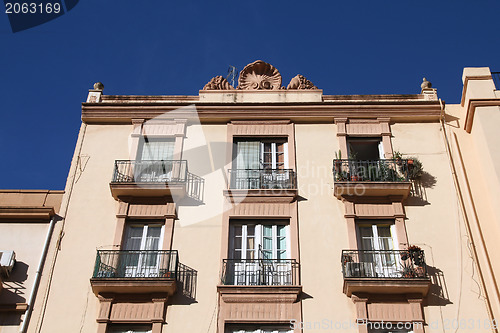 Image of Apartment building