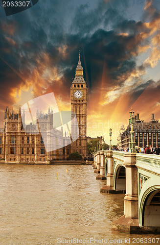 Image of Houses of Parliament, Westminster Palace - London beautiful suns