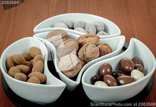 Image of almonds in chocolate and walnuts