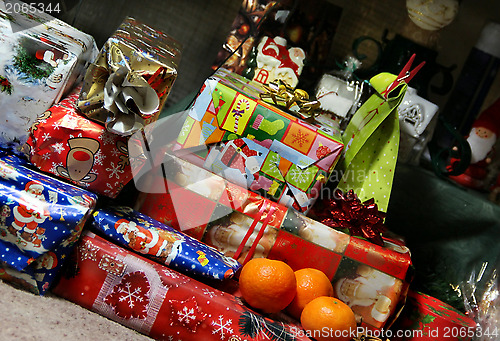 Image of Christmas gifts 