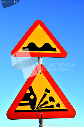 Image of uneven road signs