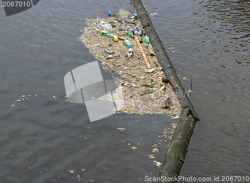 Image of waste on a river