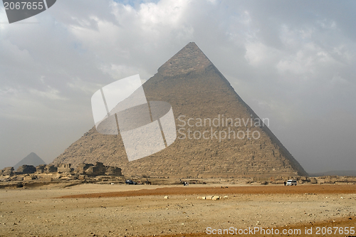 Image of Giza Necropolis