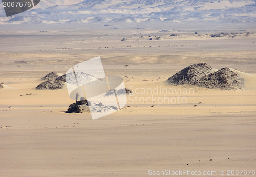 Image of around Qasr Dusch