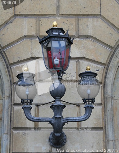 Image of streetlamp