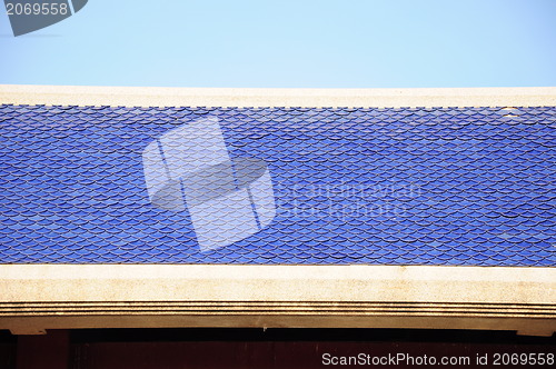 Image of A traditional Japanese roof made of blue tile.