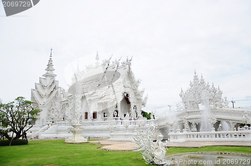 Image of white temple in the north of thailand