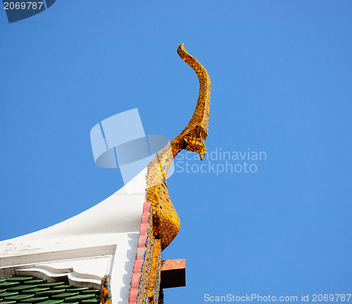 Image of thai temple roof 