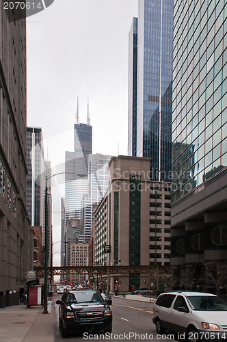 Image of chicago skyline and streets