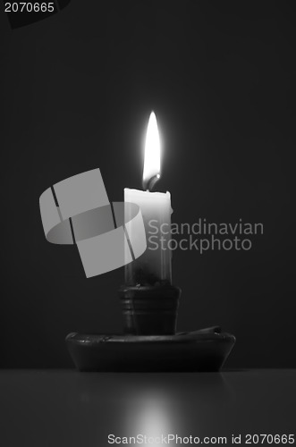 Image of candle flame