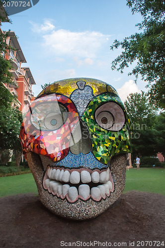 Image of colorful skull sculpture