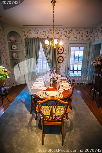 Image of dining room and dinner table