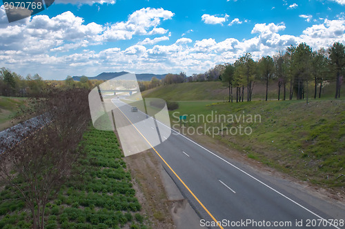 Image of highway in north carolina mountains