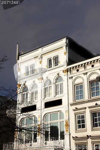 Image of Exterior facade of an elegant white building