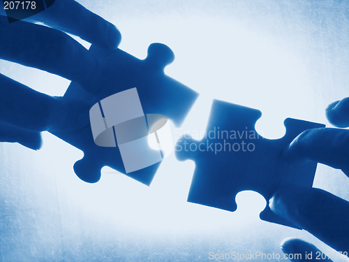 Image of blue contact