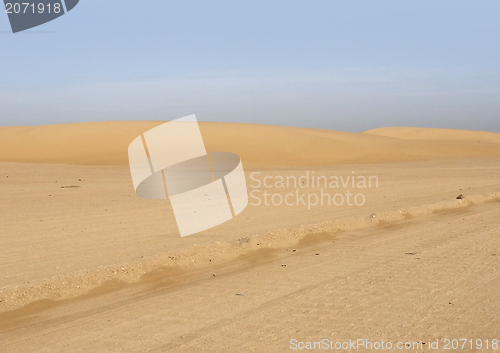 Image of desert around Birket Qarun