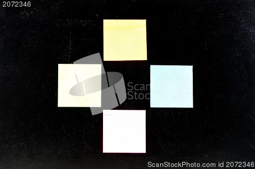 Image of blank sheet of paper with smilie 