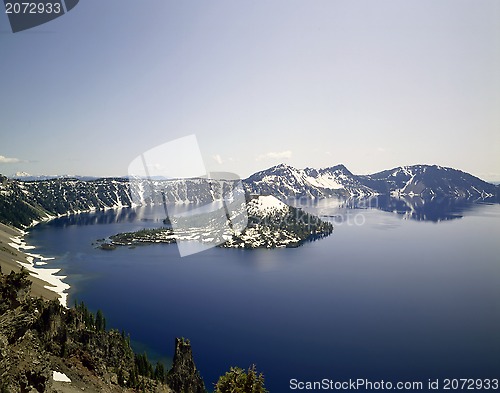 Image of Crater Lake, Oregon