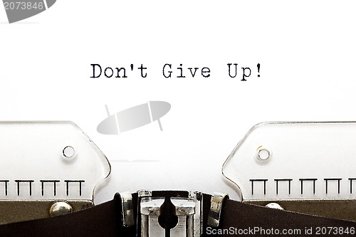 Image of Typewriter Do Not Give Up