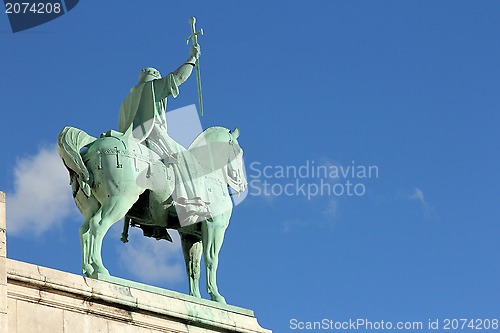 Image of Statue of Saint King Saint Louis 