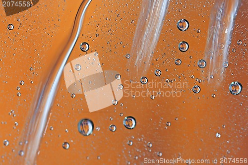 Image of Waterdroplets and colours