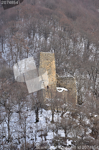 Image of watchtower on the Georgian Military road in mountains