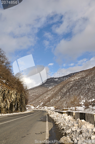 Image of section of the Georgian Military Road  in winter