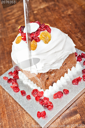 Image of Cutting christmas cake